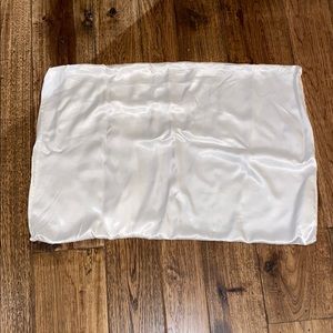 White Stain Pillow Case